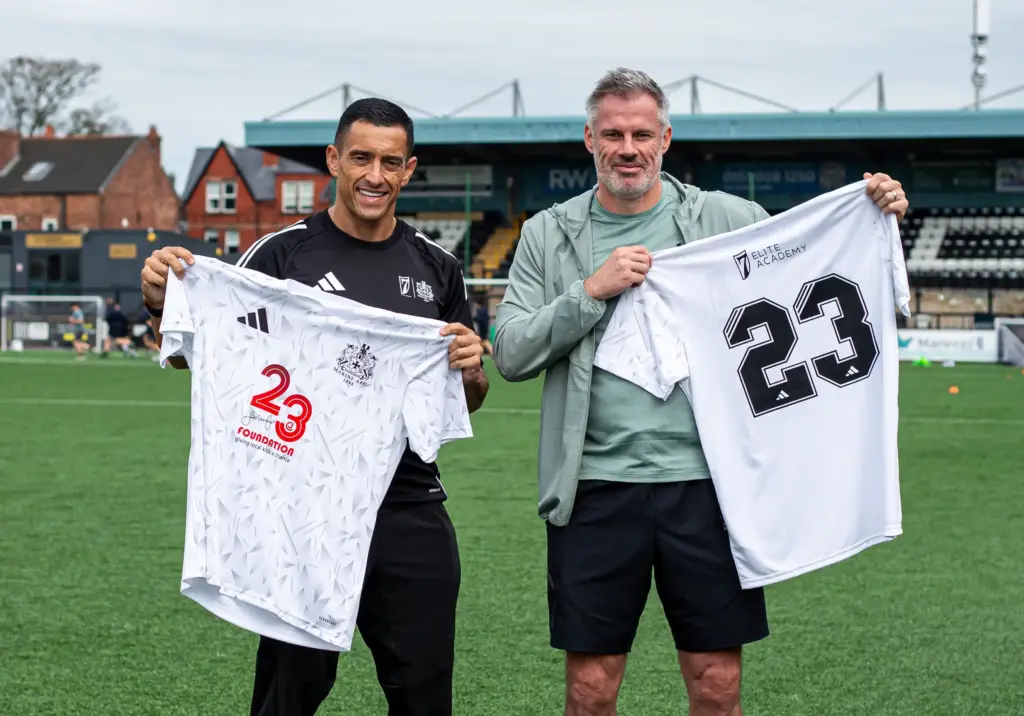 Liverpool star Carragher sponsors Player Pathway